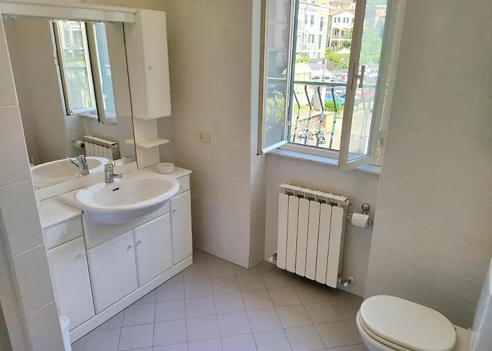 아파트 Mara House 레반토