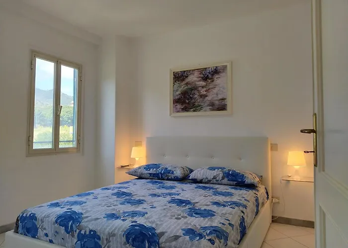 Mara House 아파트 레반토