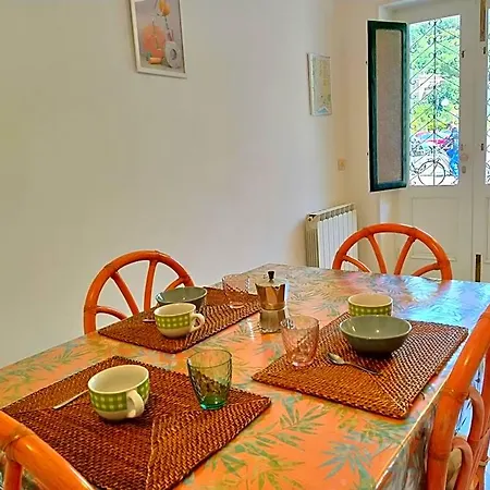 Mara House *